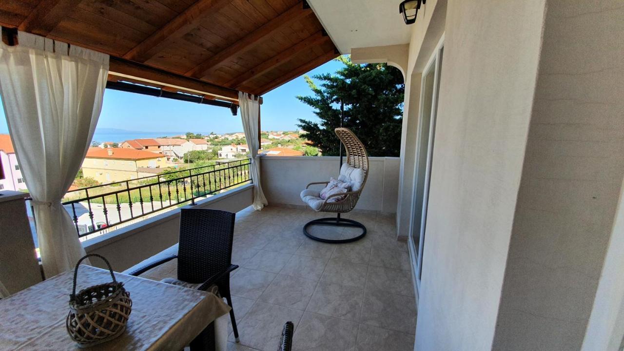 Apartments Manuel Banjol Екстериор снимка