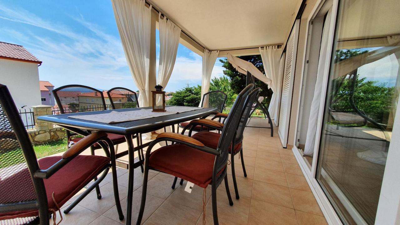 Apartments Manuel Banjol Екстериор снимка