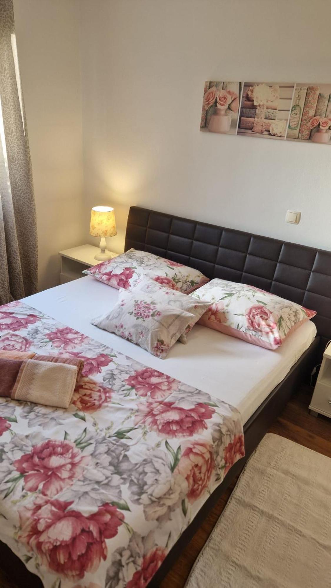 Apartments Manuel Banjol Екстериор снимка