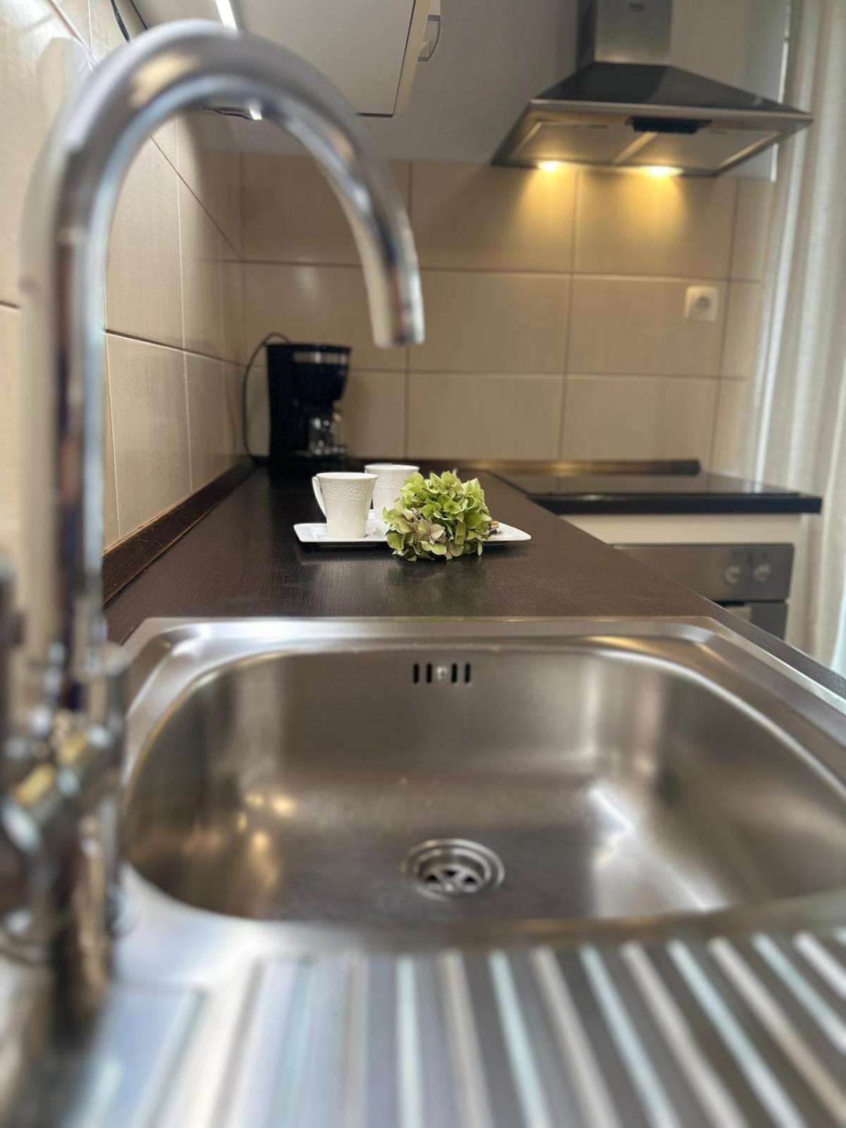 Apartments Manuel Banjol Екстериор снимка