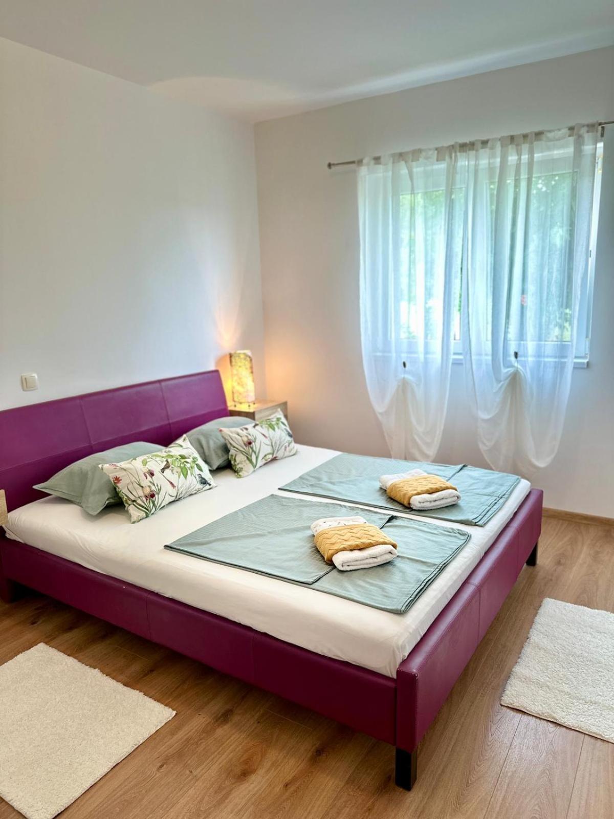 Apartments Manuel Banjol Екстериор снимка